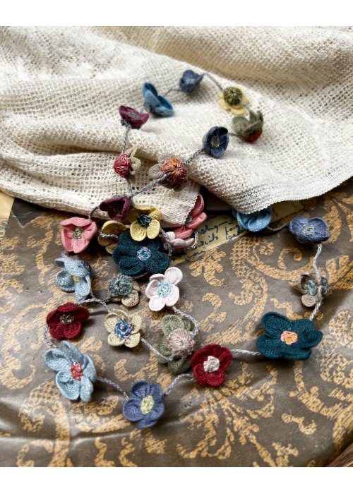 Sophie Digard | Dainty Flower Chain Necklace | Crochet Linen 